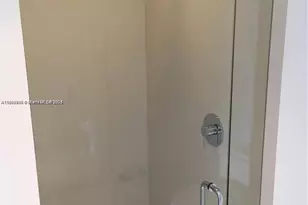 121 NE 34th St, Miami, FL 33137 - Photo 15