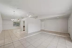 285 SE Volkerts Terrace, Port Saint Lucie, FL 34983 - Photo 13