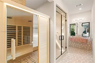 2053 N Bay Rd, Miami Beach, FL 33140 - Photo 17