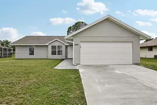 846 SE Cavern Ave, Port Saint Lucie, FL 34983 - Photo 1