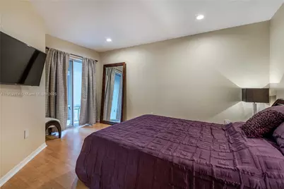 1275 Yellowheart Way #1275, Hollywood, FL 33019 - Photo 31