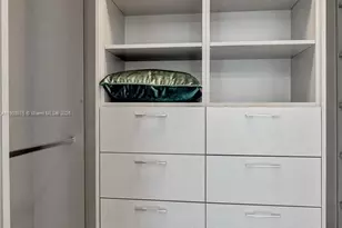 18501 Collins Ave, Sunny Isles Beach, FL 33160 - Photo 39