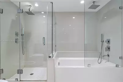 1133 102nd St #301, Bay Harbor Islands, FL 33154 - Photo 21