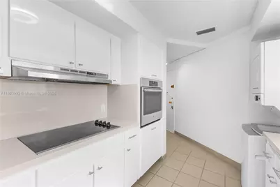 4925 Collins Ave #8F, Miami Beach, FL 33140 - Photo 11