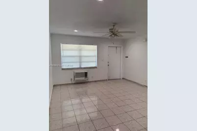 13 NE 2nd Ave #201, Dania Beach, FL 33004 - Photo 5