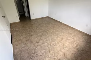 10253 NW 9th St Cir, Miami, FL 33172 - Photo 17