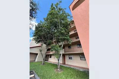 10253 NW 9th St Cir #406-6, Miami, FL 33172 - Photo 7
