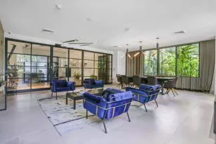 121 NE 34th St, Miami, FL 33137 - Photo 41