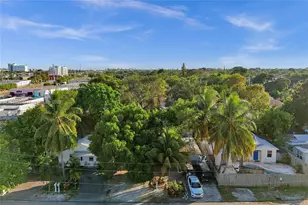 218 SW 14th Ct, Fort Lauderdale, FL 33315 - Photo 3