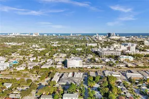 218 SW 14th Ct, Fort Lauderdale, FL 33315 - Photo 5