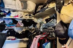 841 NE 207th Ln, Miami, FL 33179 - Photo 31