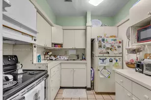 520 NW 32nd Pl, Miami, FL 33125 - Photo 41