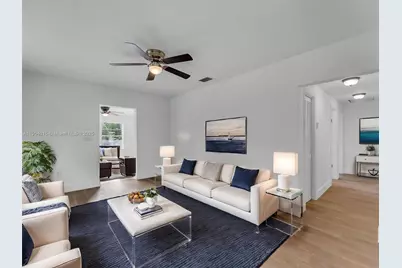 520 NW 32nd Pl, Miami, FL 33125 - Photo 13