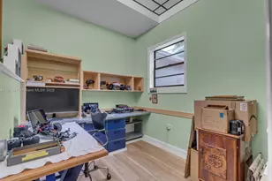 520 NW 32nd Pl, Miami, FL 33125 - Photo 51