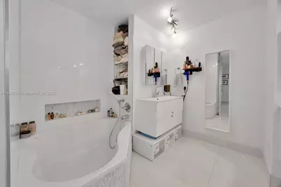 8596 SW 115th Pl, Miami, FL 33173 - Photo 23