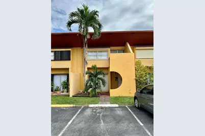 13705 SW 84th St #F, Miami, FL 33183 - Photo 1