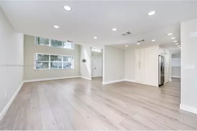 351 NE 211th St, Miami, FL 33179 - Photo 17