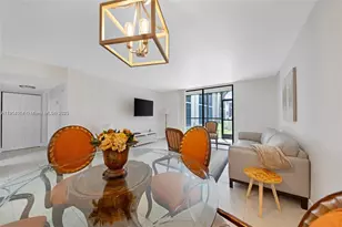 8005 SW 107th Ave, Miami, FL 33173 - Photo 11