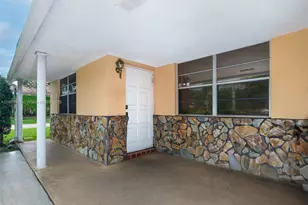 6510 SW 49th St, Davie, FL 33314 - Photo 3