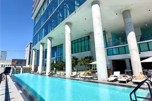 398 NE 5th St, Miami, FL 33132 - Photo 25