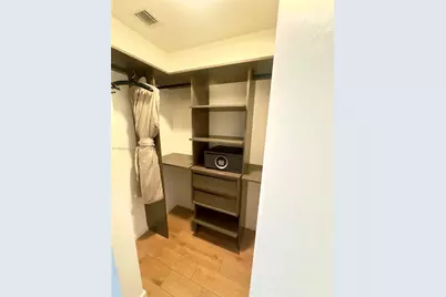 398 NE 5th Street #2114, Miami, FL 33132 - Photo 15