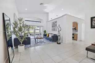 18950 SW 16th St, Pembroke Pines, FL 33029 - Photo 9