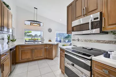 18950 SW 16th St #1950, Pembroke Pines, FL 33029 - Photo 15