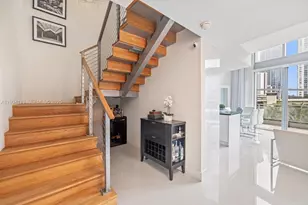 92 SW 3rd St, Miami, FL 33130 - Photo 9