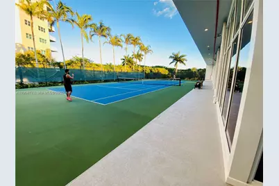 14951 Royal Oaks #405, North Miami, FL 33181 - Photo 39