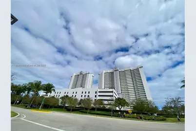 14951 Royal Oaks #405, North Miami, FL 33181 - Photo 43