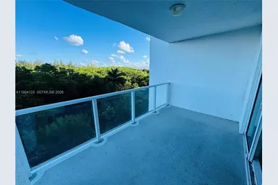 14951 Royal Oaks #405, North Miami, FL 33181 - Photo 33