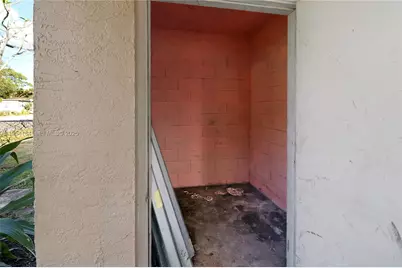 1722 NW 8th Ct, Fort Lauderdale, FL 33311 - Photo 21