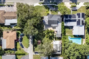 947 NE 149th St, Miami, FL 33161 - Photo 37