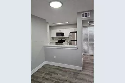 [Address not provided], Oakland Park, FL 33309 - Photo 11