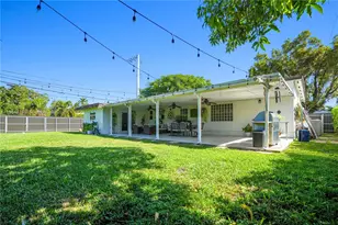 4200 SW 60th Ct, Miami, FL 33155 - Photo 35