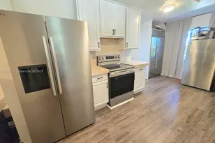 10531 SW 124th Ave, Miami, FL 33186 - Photo 7