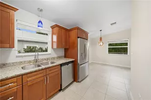 1021 Valencia Rd, Key Largo, FL 33037 - Photo 3