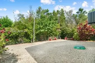 1021 Valencia Rd, Key Largo, FL 33037 - Photo 33