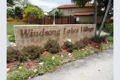 9905 NW 9 Cr #8-21, Miami, FL 33172 - Photo 1