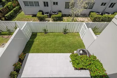 554 N Riverside Dr #B, Pompano Beach, FL 33062 - Photo 45