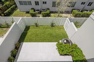 554 N Riverside Dr, Pompano Beach, FL 33062 - Photo 45