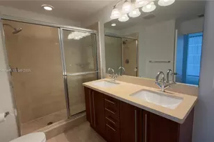 1111 SW 1st Ave, Miami, FL 33130 - Photo 21