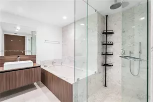 1000 Brickell Plaza, Miami, FL 33131 - Photo 15