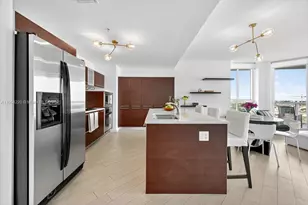 1900 N Bayshore Dr, Miami, FL 33132 - Photo 5