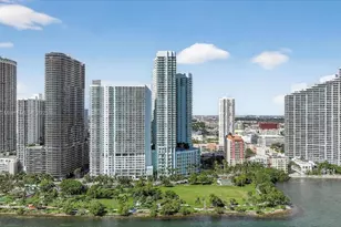 1900 N Bayshore Dr, Miami, FL 33132 - Photo 33