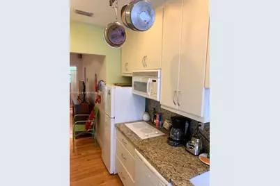 744 Lenox Ave #3, Miami Beach, FL 33139 - Photo 5