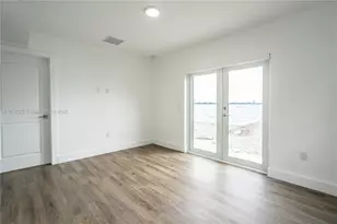 1850 S Treasure Dr, North Bay Village, FL 33141 - Photo 17