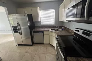 2527 NW 49th Terrace, Coconut Creek, FL 33063 - Photo 5