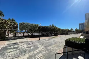 2555 Collins Ave, Miami Beach, FL 33140 - Photo 51