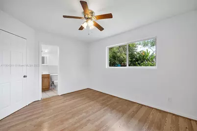 10250 Pan American Dr, Cutler Bay, FL 33189 - Photo 13